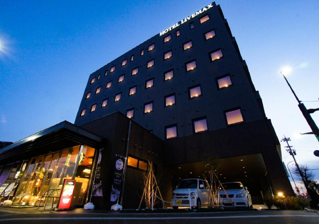 金泽站前Livemax酒店 外观 照片